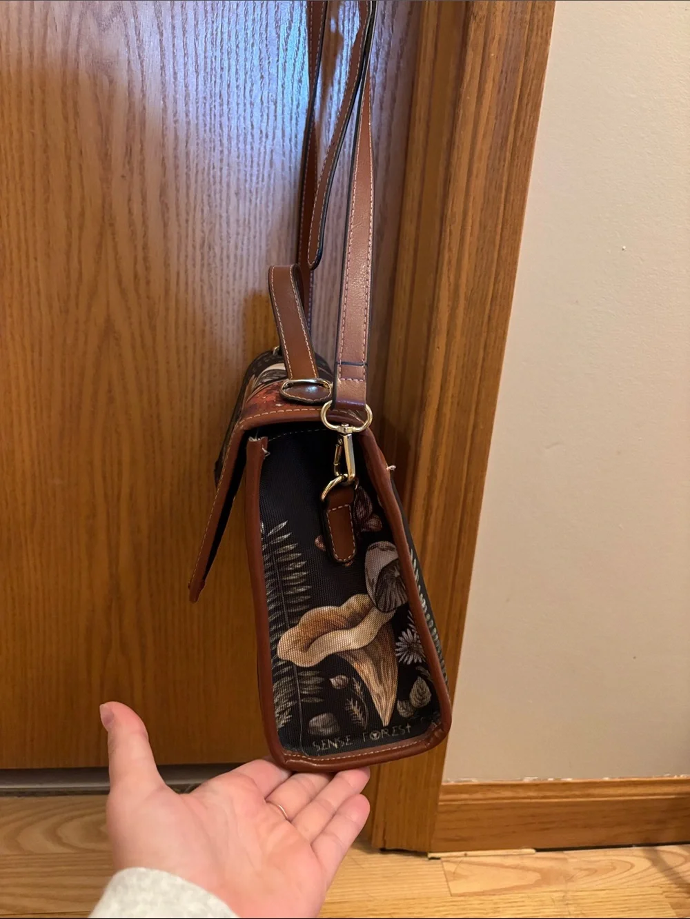 Floral Mushroom Print Crossbody Satchel - Brown Trim - Picture 6 of 8